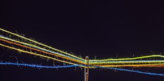 Jak podłączyć wyłącznik do kinkietu?