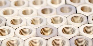 Jakie łączniki do krokwi?