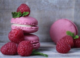 Ile kawałków ciasta z blachy?